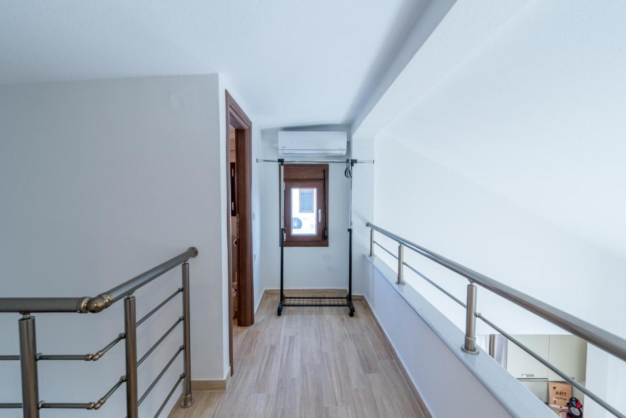 Kalli'S Apartments 尼基季 外观 照片
