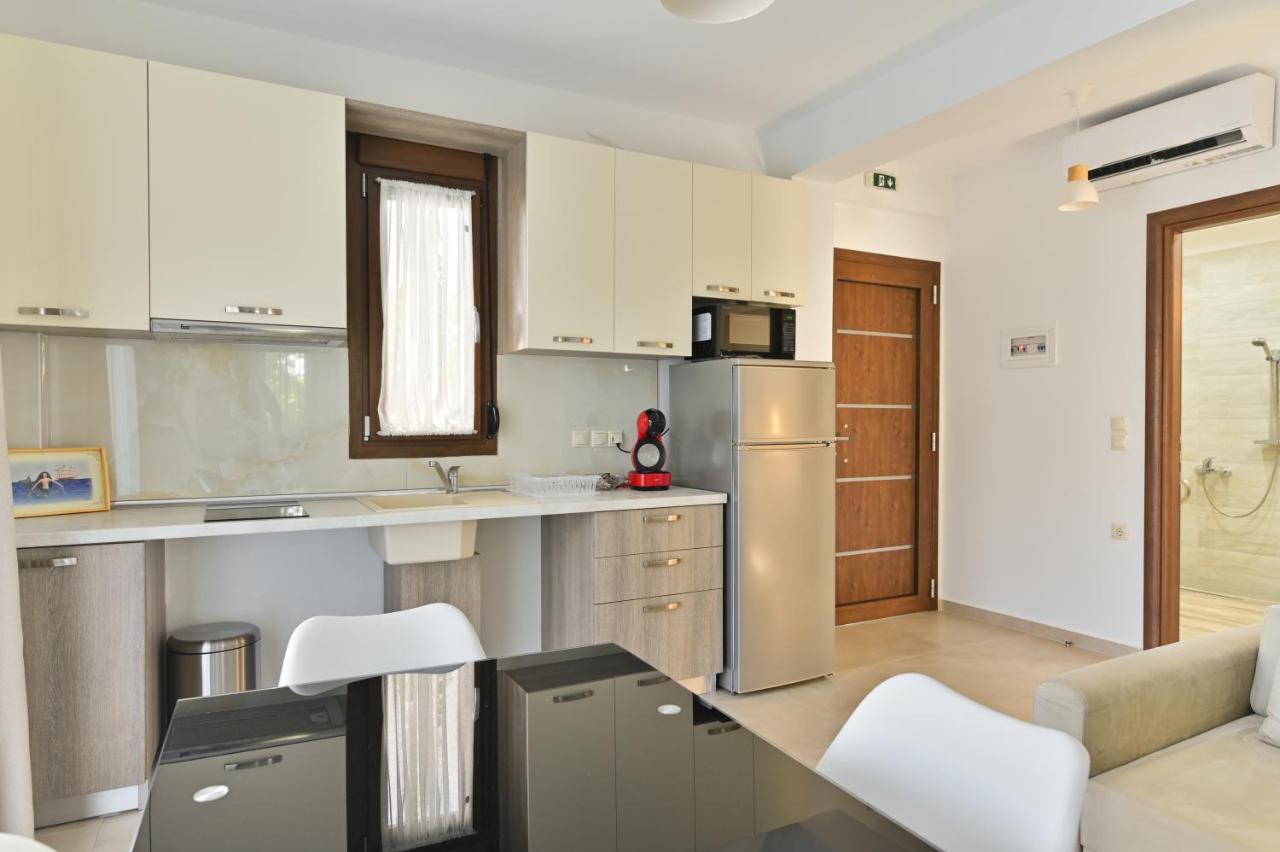 Kalli'S Apartments 尼基季 外观 照片